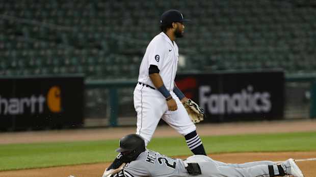 Danny Mendick slide v DET 2020-08-10 (Raj Mehta) USATSI_14724686